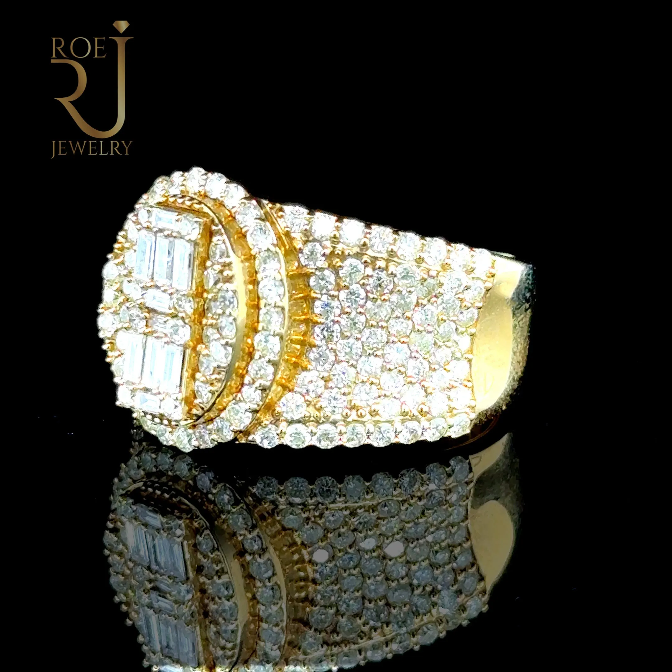 2.85ct Diamond Ring in 10K Yellow Gold (Size 10)