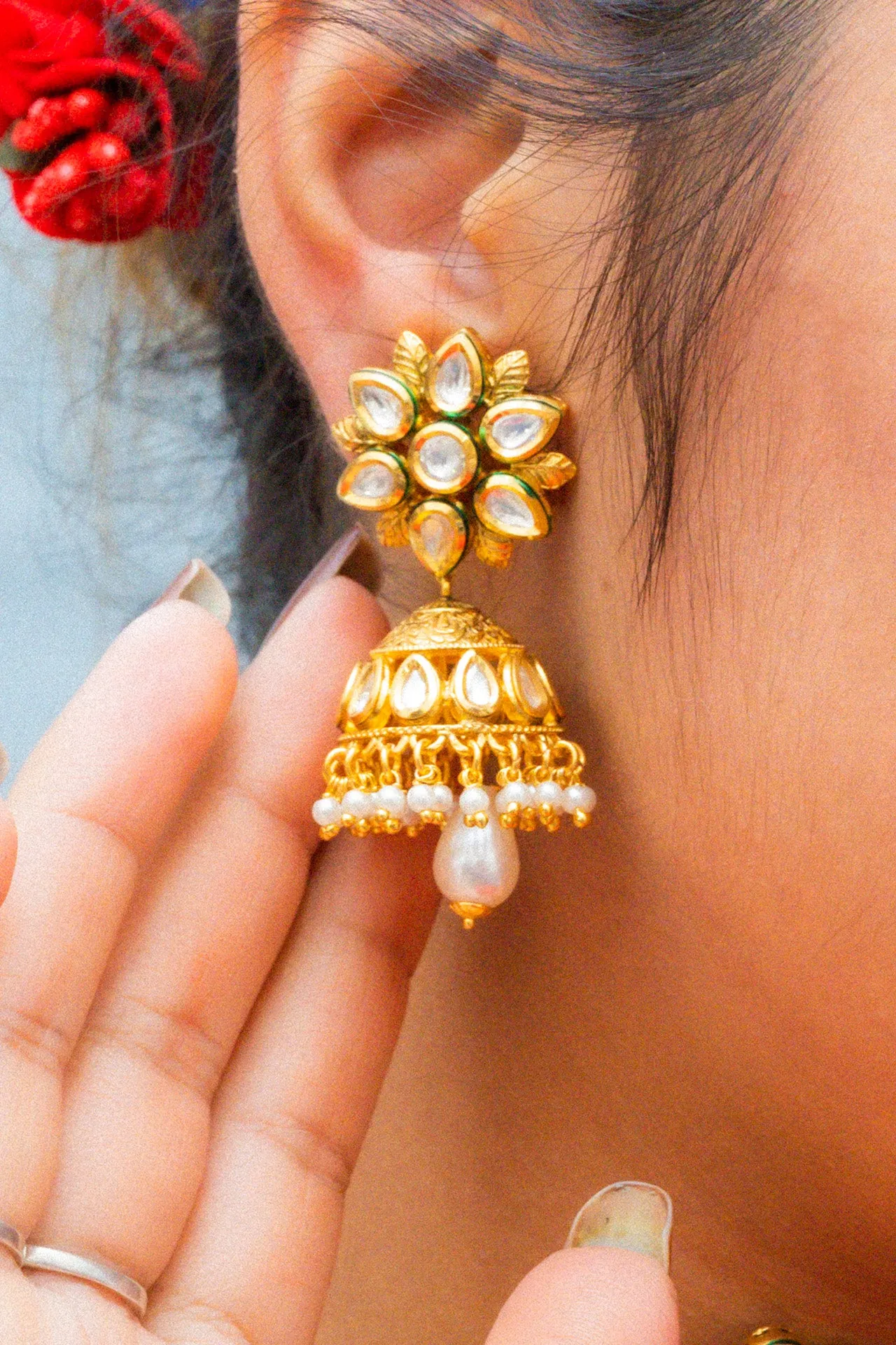 Designer Gold Plated Royal Kundan Choker Style Necklace with Earrings (D861)