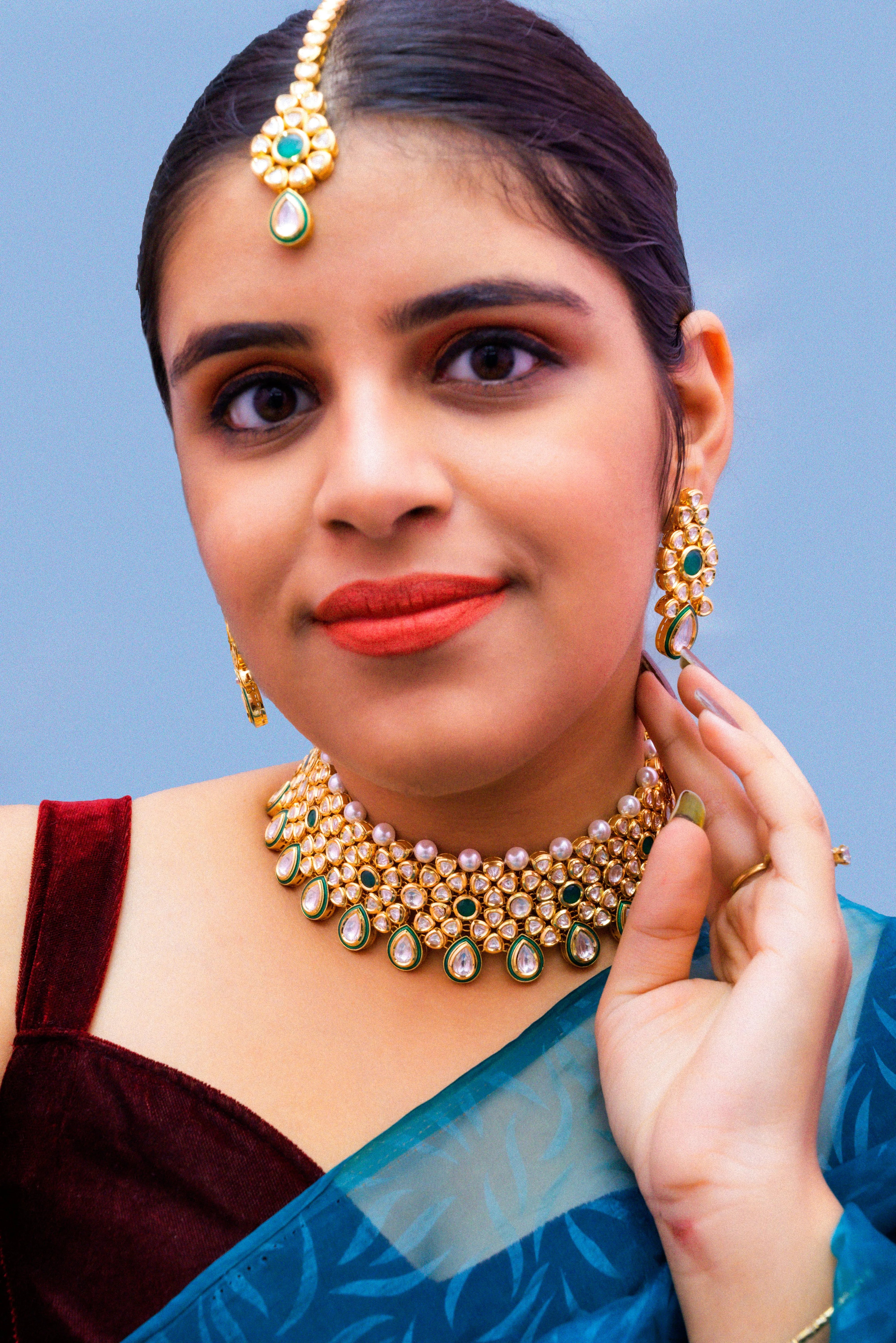 Designer Gold Plated Royal Kundan Choker Style Necklace with Earrings (D863)