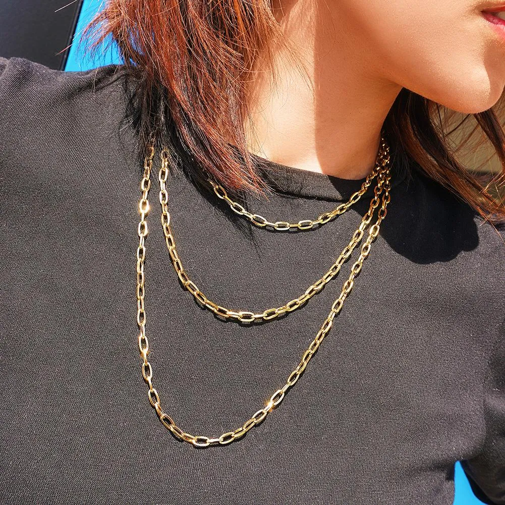 Radiant Chain Link Necklace  Timeless Elegance Redefined